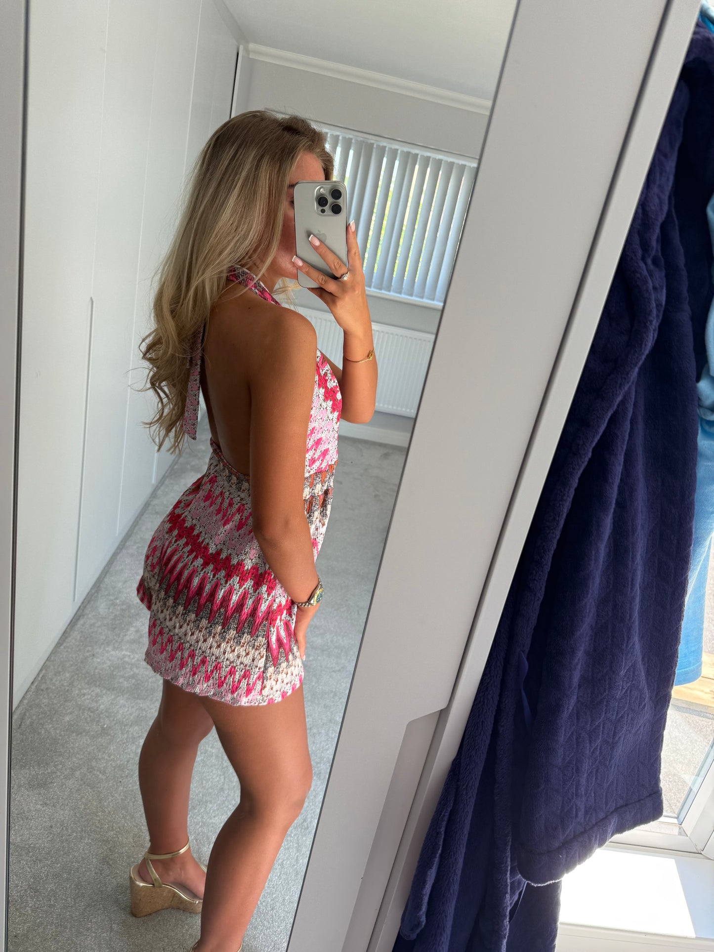 BACKLESS ZIGZAG PLAYSUIT - PINK