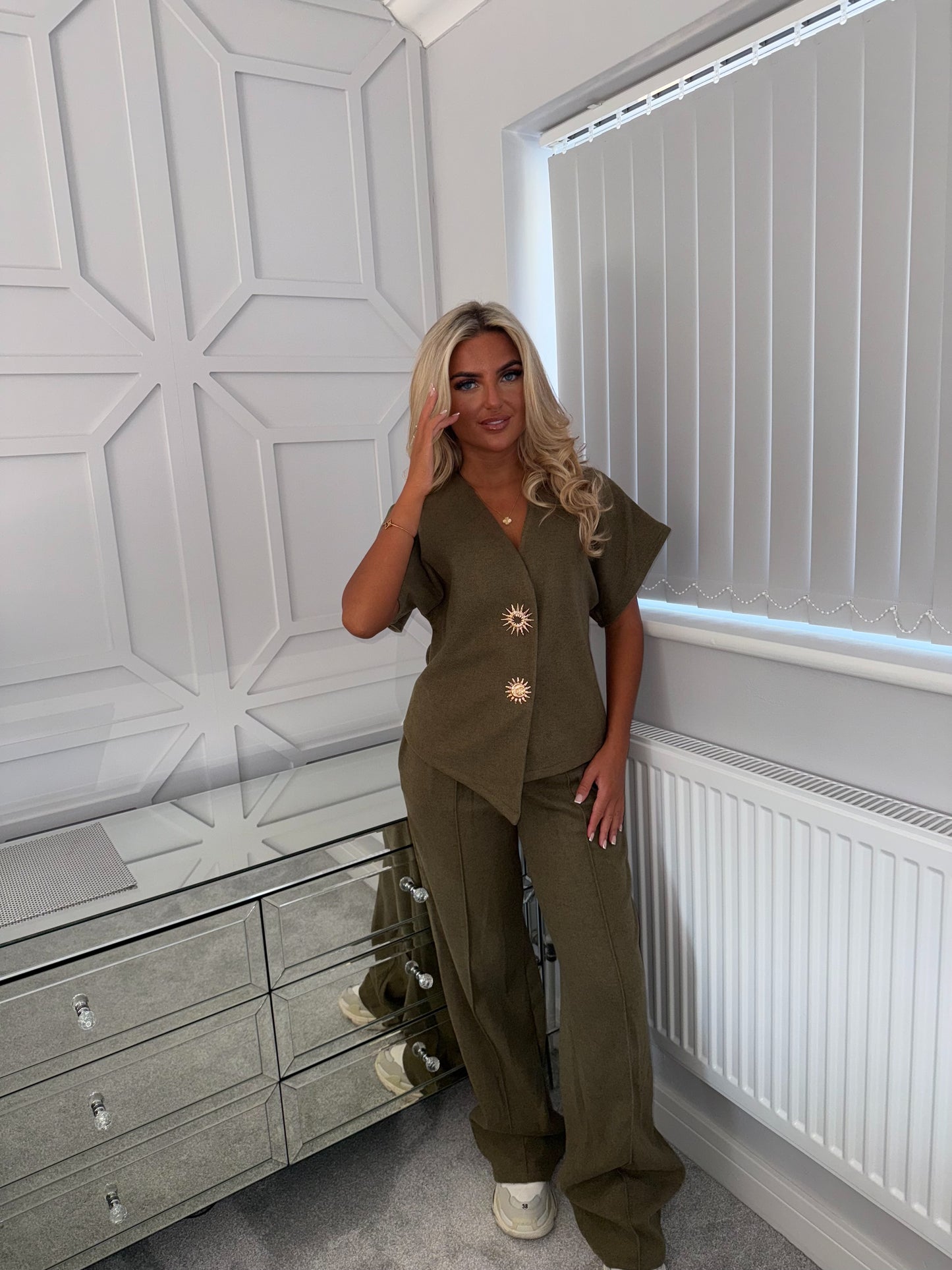 BOBBI - KHAKI