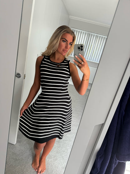 STRIPE MIDI DRESS