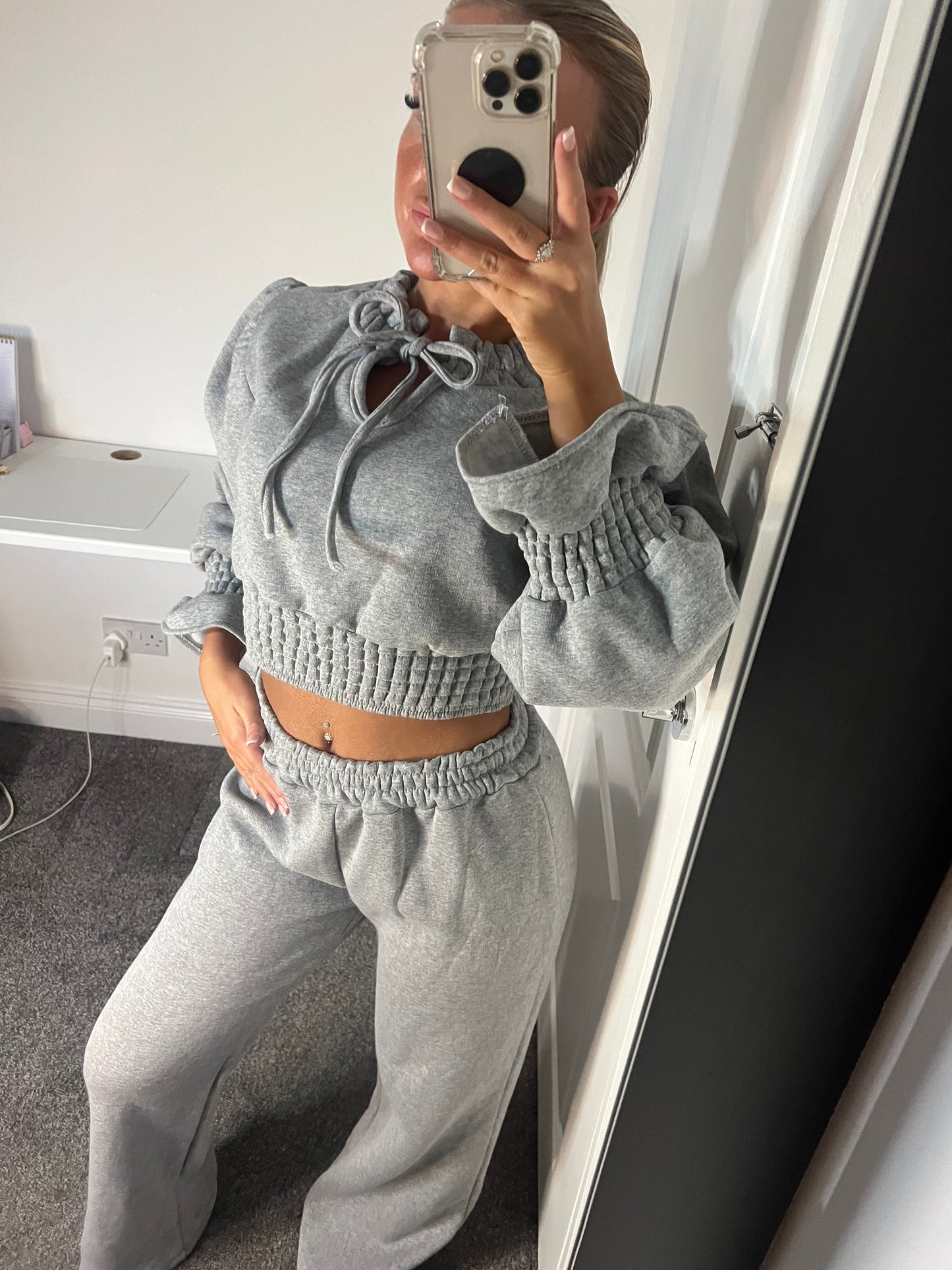 TIE CROPPED LOUNGE SET - GREY