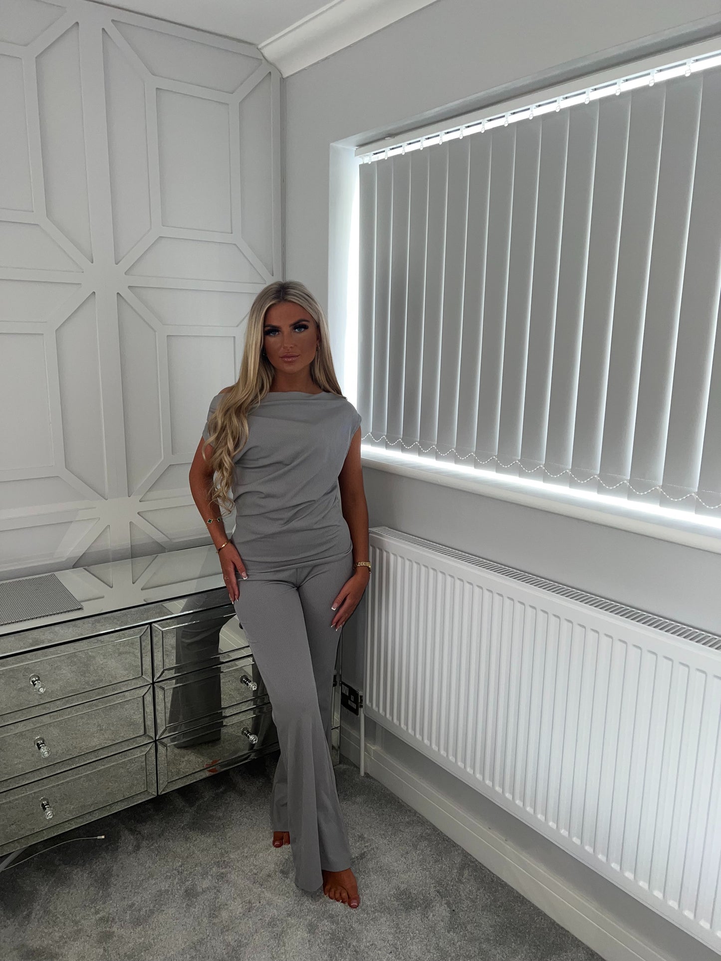 OFF THE SHOULDER SET - GREY