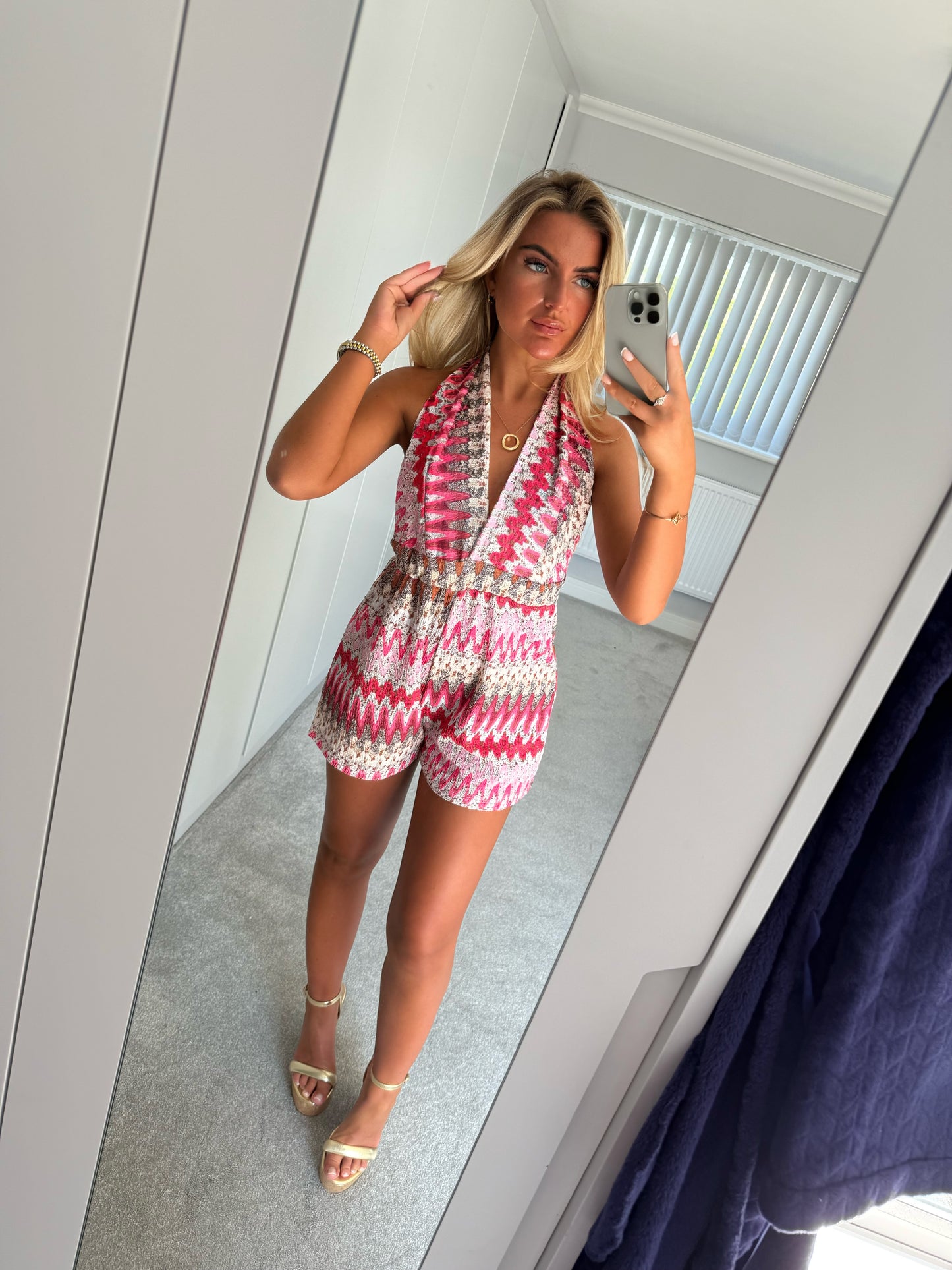 BACKLESS ZIGZAG PLAYSUIT - PINK