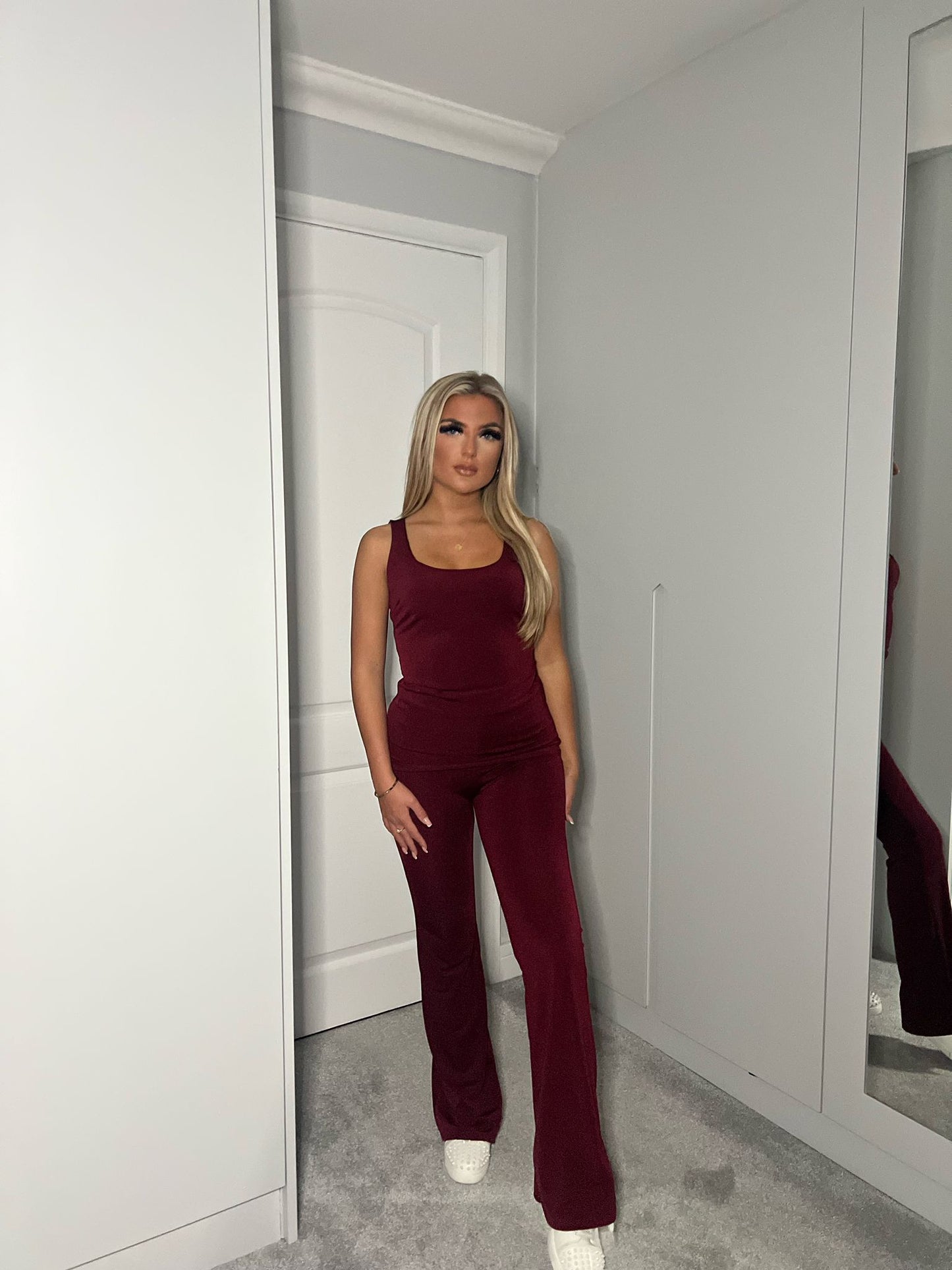 SLEEVELESS LOUNGEWEAR SET - BURGANDY